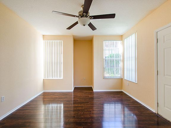 3rd image of 1709 Belmont Pl