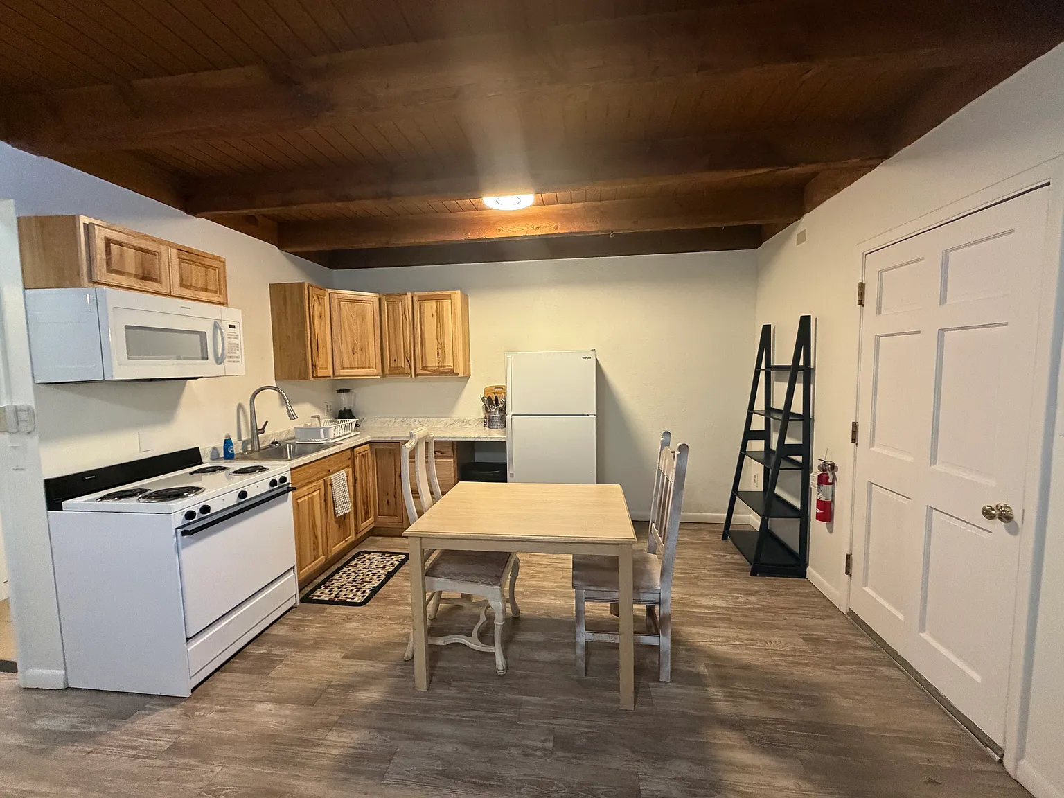 1 bed, 750 sqft, $1,795 — Photo 4