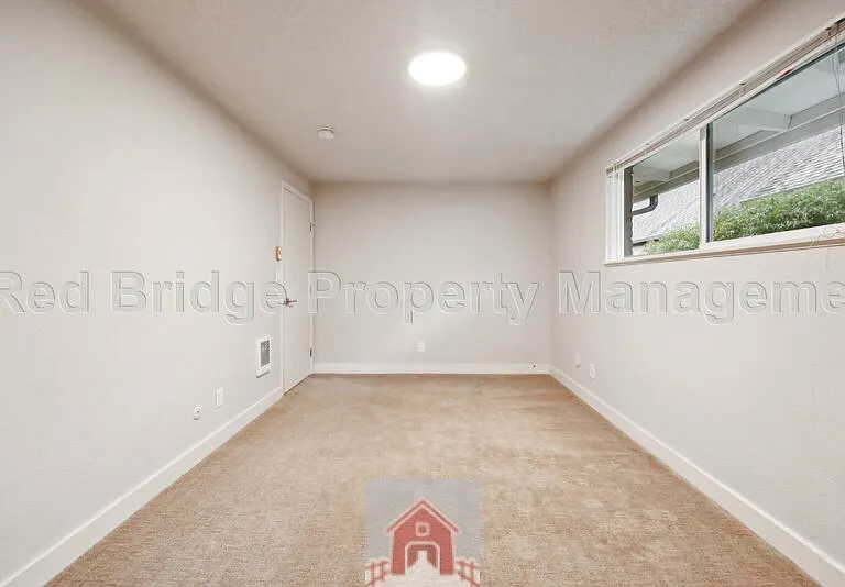 3442 SE 8th Ave — Photo 17