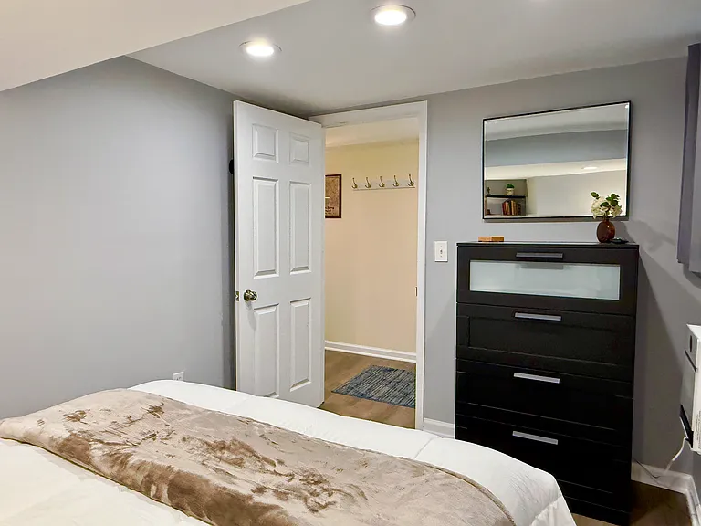 10211 McKenney Ave #B — Photo 8
