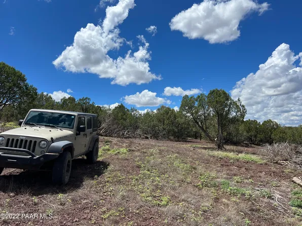 1543 W Skyline Dr, Williams, AZ 86046