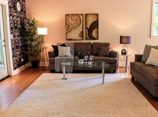 1314 W Ruffner St, Seattle, WA 98119