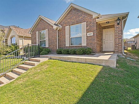 3rd image of 5809 Wake Robin Dr