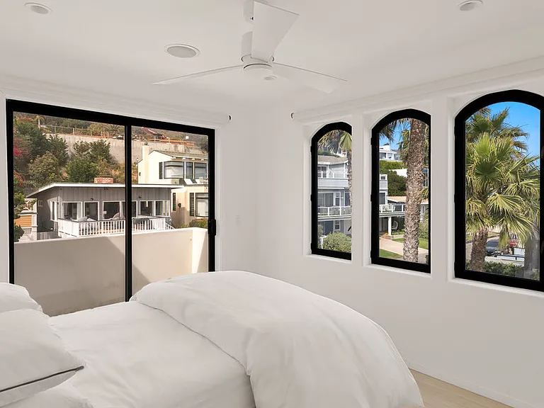 31646 Sea Level Dr — Photo 35