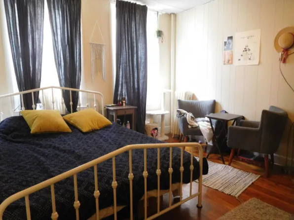 92 Gordon St, Brighton, MA