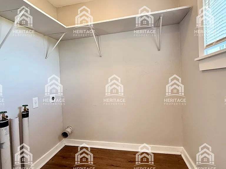 5809 Kilpatrick Ave — Photo 9