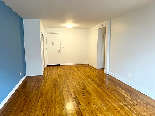 Rented by Bruma Realty LLC | media 5