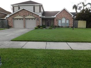 2552 Crestridge Cir, Marrero, LA 70072