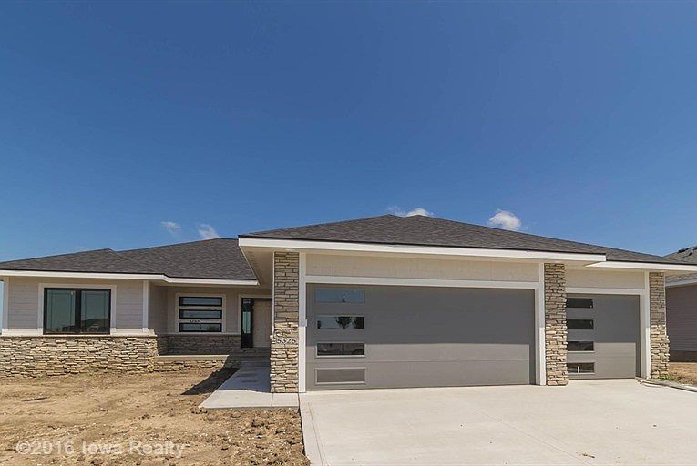 1st image of 5325 Kelsey Dr