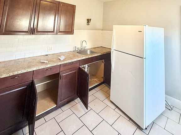 5th image of 1493 Ella T Grasso Blvd #A33