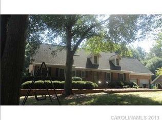 317 Lakewood Rd, Belmont, NC 28012