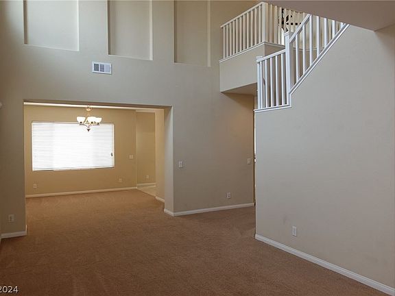4th image of 113 Stablewood Ct