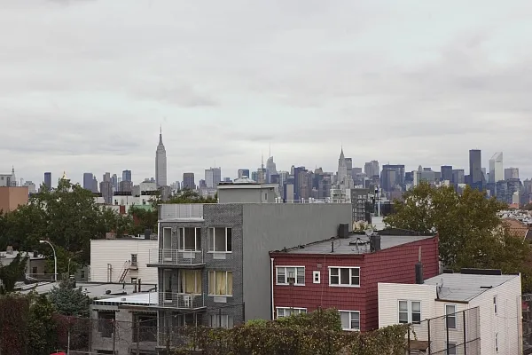 Sold by MNS | media 12