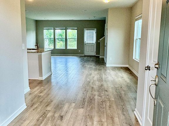 3rd image of 2441 Salem Creek Ct