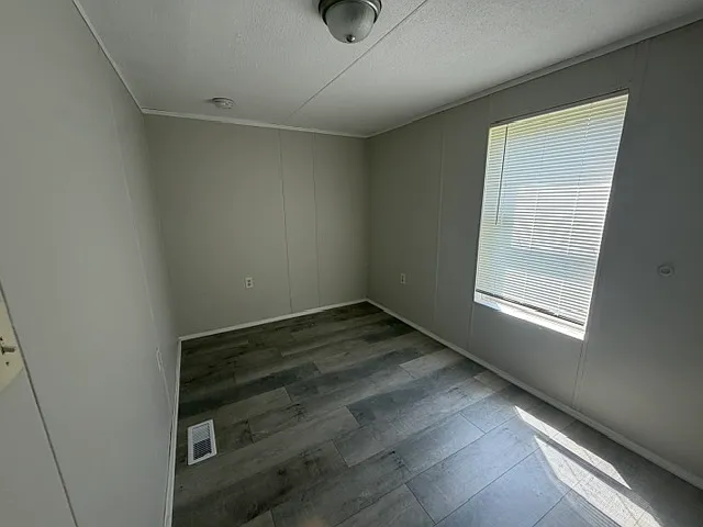 120 Sycamore Ln #B — Photo 26