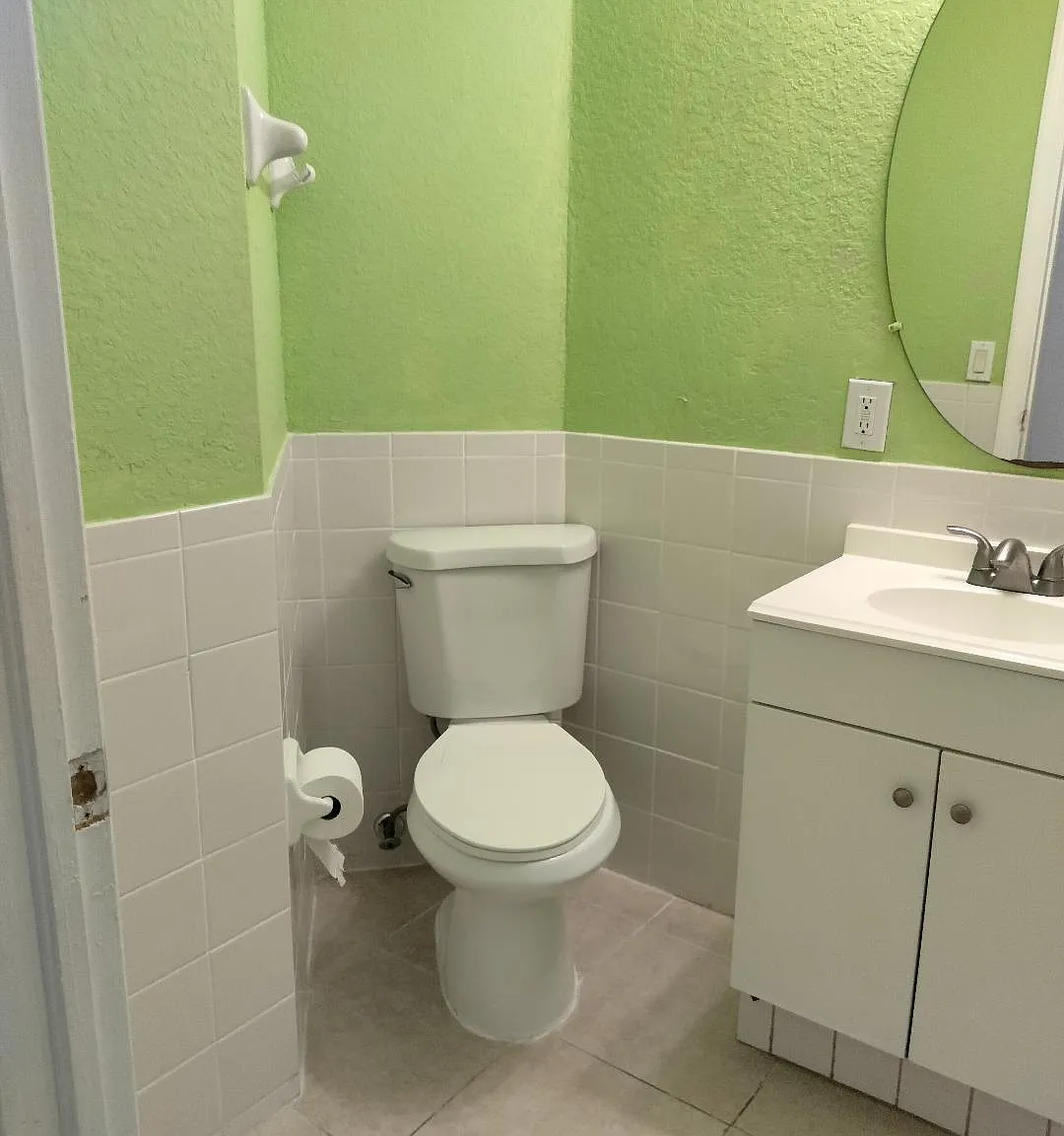 1 bed, 350 sqft, $1,200 — Photo 1