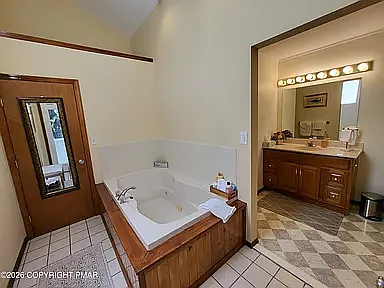 251 Dorchester Dr — Photo 24