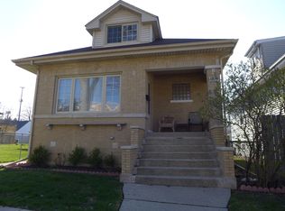 3254 N Oconto Ave, Chicago, IL