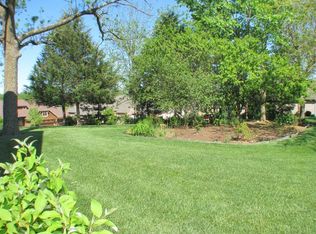 3010 W Oakhaven Ln, Springfield, MO 65810