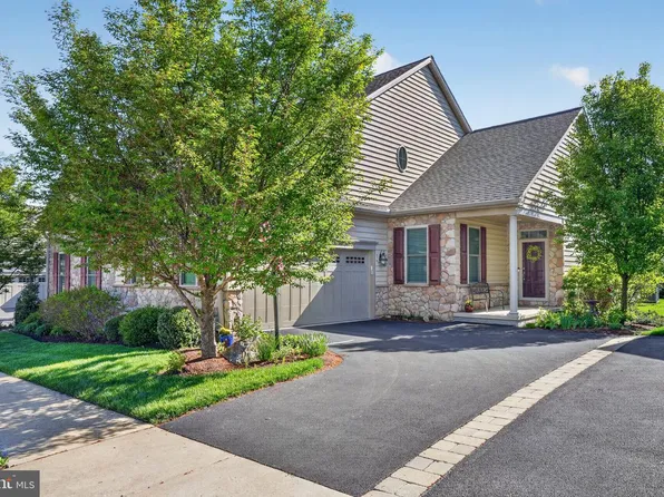 225 Honeycroft Blvd, Cochranville, PA 19330