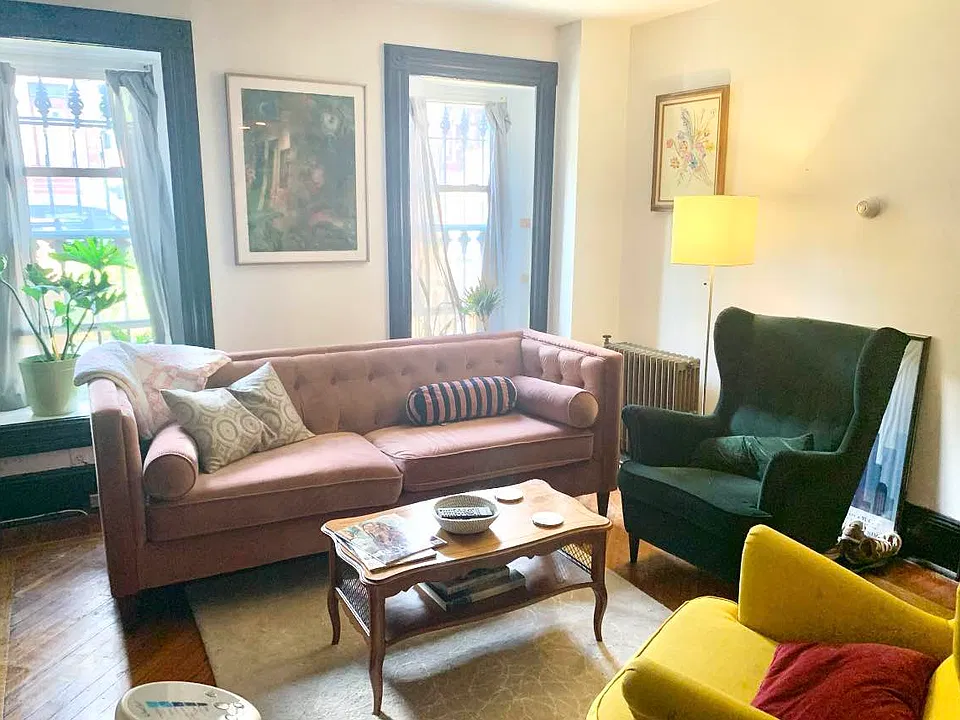 186 Van Buren St #1