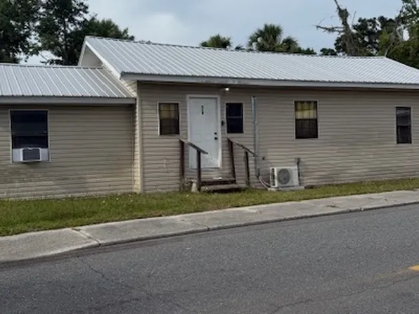 214 NE Anderson Ter, Lake City, FL 32055