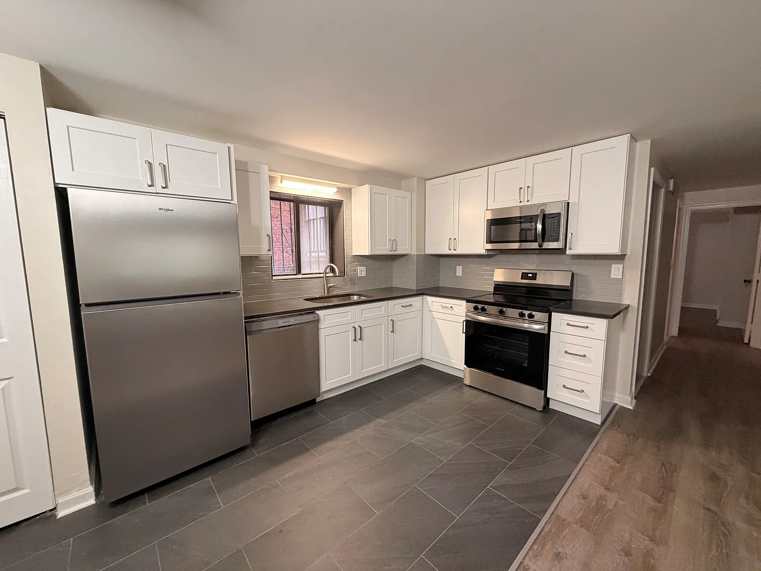 16 Elmer Street — Photo 2