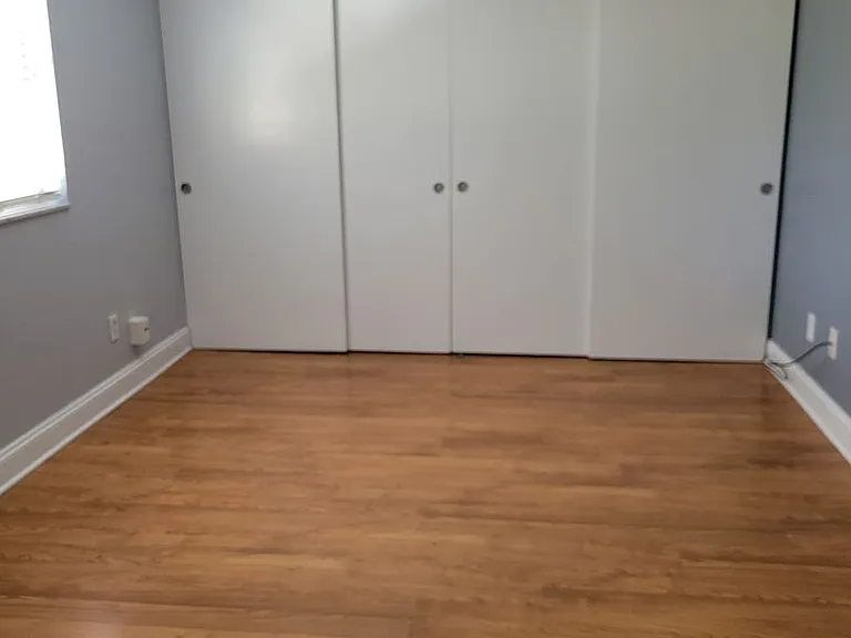 1521 Catherine St #16 — Photo 12