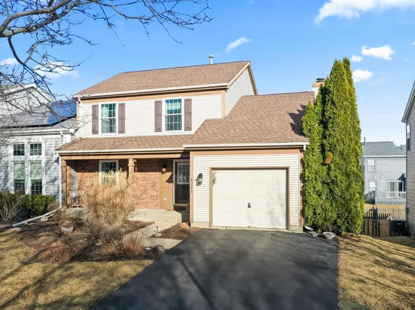6251 Eagle Ridge Dr, Gurnee, IL 60031