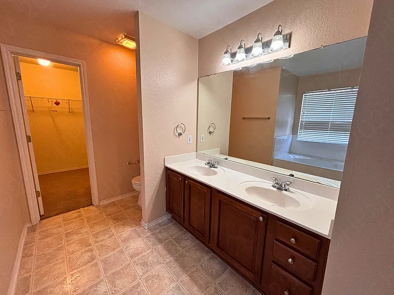3405 Whisper Hvn — Photo 15