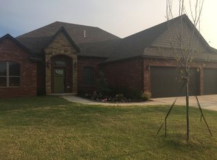 1206 Presidio Dr, Norman, OK 73072