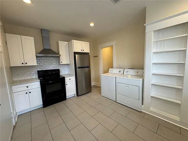 866 Custer St #A — Photo 17