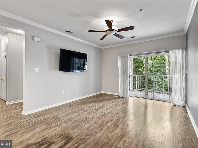 9720 Holmes Pl #103 — Photo 13