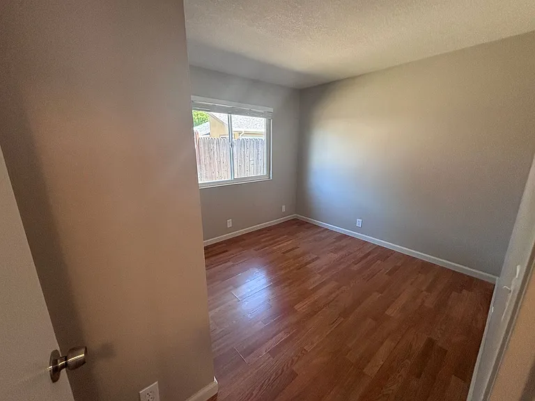 5328 Cedar Grove Cir — Photo 6
