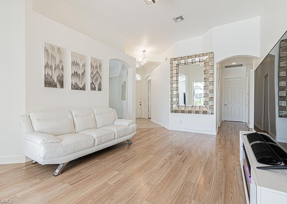 8710 Ibis Cove Cir, Naples, FL 34119 MLS 223043317 Zillow