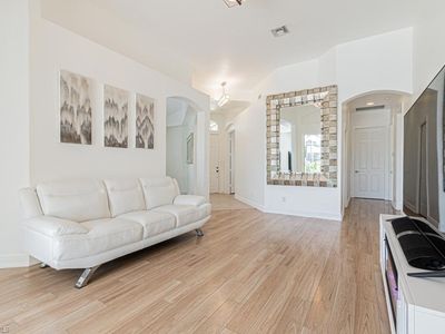 8710 Ibis Cove CIR, Naples, FL, 34119