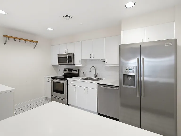 206 Shearwater Ct W #62 — Photo 4