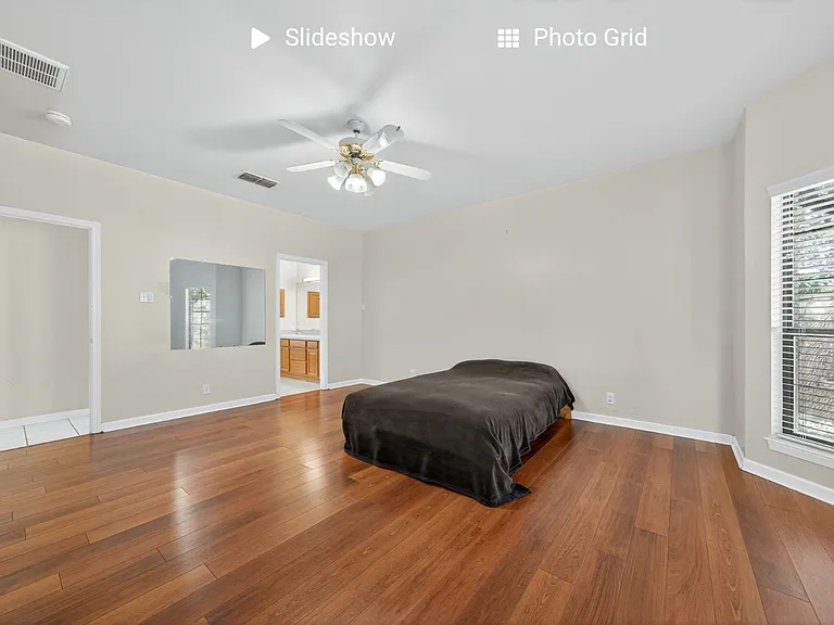 14043 Oakhill Way — Photo 24