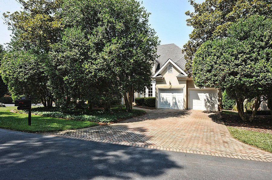 1st image of 4114 Waterford Dr
