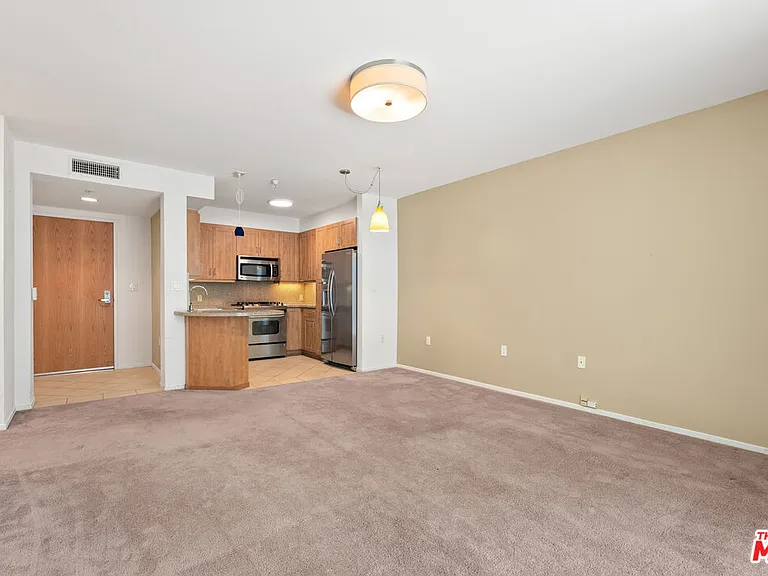 267 S San Pedro St #211 — Photo 15