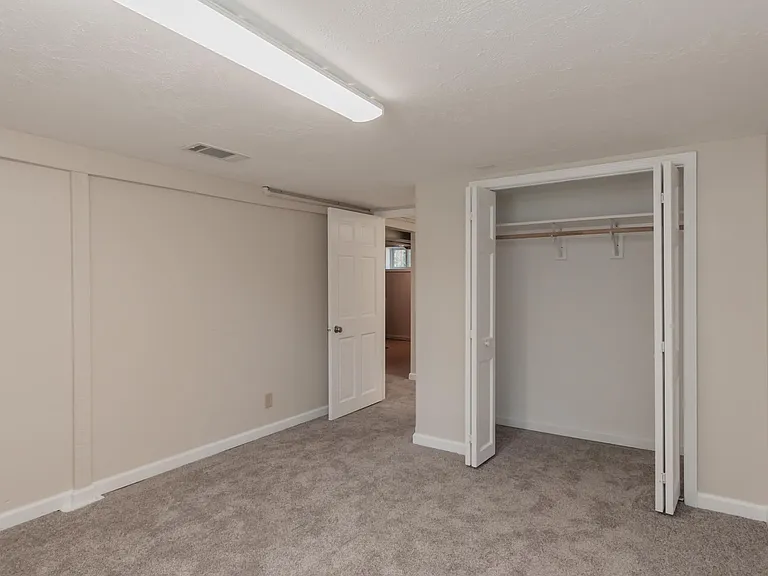 5620 Adams St — Photo 20