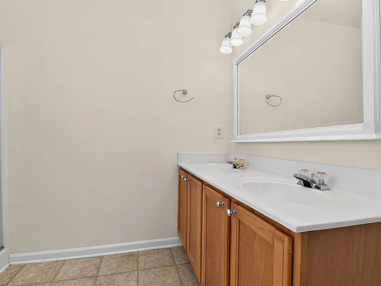 3003 Moonstone Ln — Photo 17