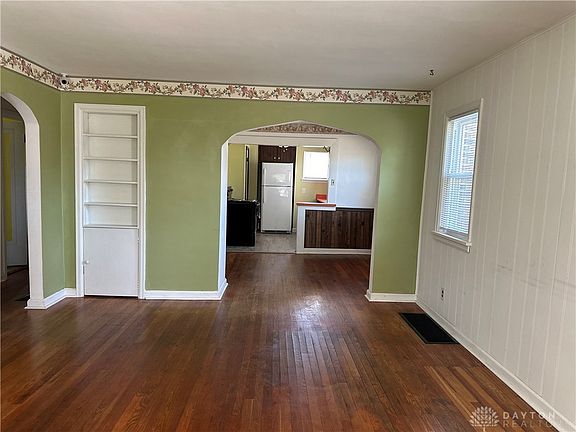 4th image of 2710 Westfield Ave