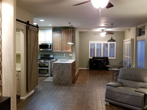 3rd image of 16171 W Vista North Dr