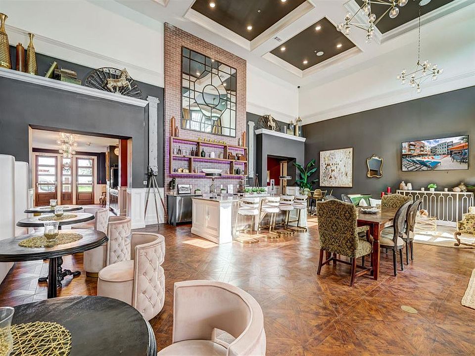 Resident Club Room