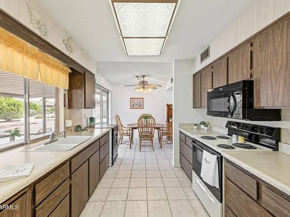9508 W BURNS Drive, Sun City, AZ 85351