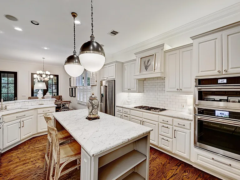2100 Rue De Street Germaine — Photo 14