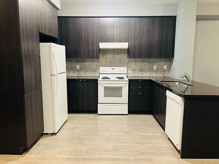 49 Doris Pawley Cres — Photo 7