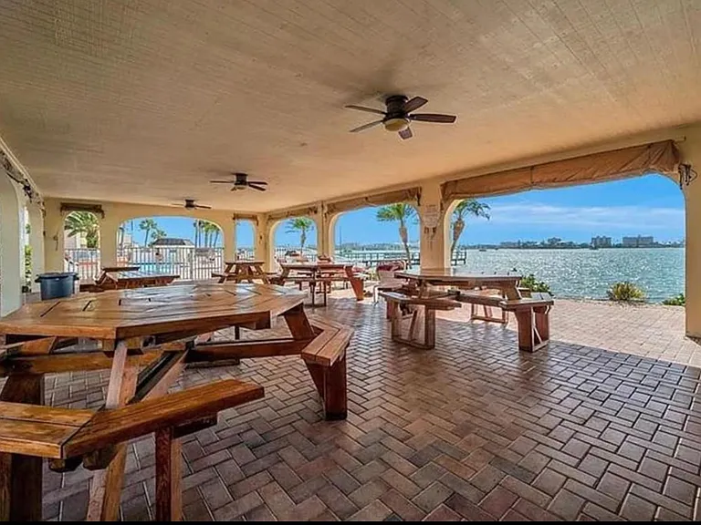 Covered picking area next to the pool