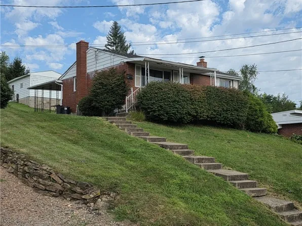 820 Regent St, Houston, PA 15342